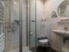 Badezimmer-Dusche